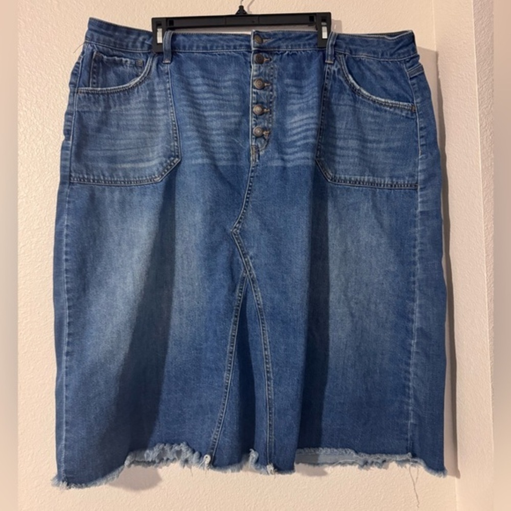 SO Blue Denim Skirt with Button Detail Size 3X